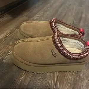 UGG | Shoes | Ugg Mens Brown Suede Slipons With Red Trim  display picture 3